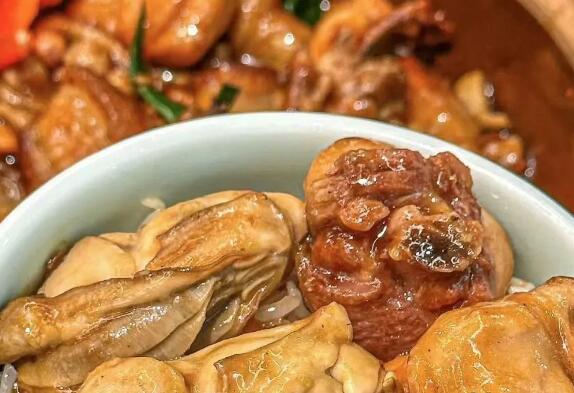 企阳火锅展:多店拿下红海区域TOP1!“鸡火锅”品类展现新动向